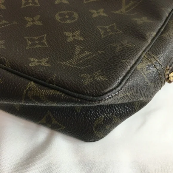 Louis Vuitton Monogram Truth Toilette Pochette Sku#83906 - Picture 6 of 12
